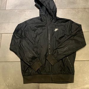 Mens size medium Nike windbreaker